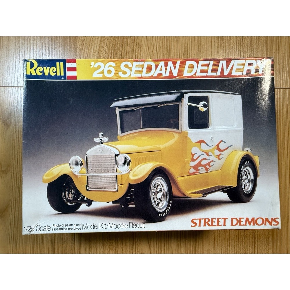 Vintage Revell '26 Sedan Delivery Street Demons 1:25 Model Kit #7391 Open Box
